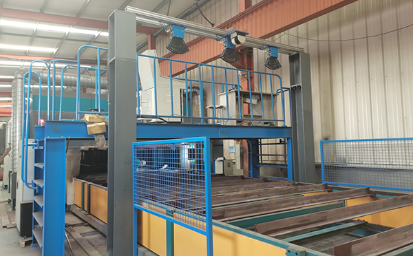 鋼結構件智能噴漆線案例